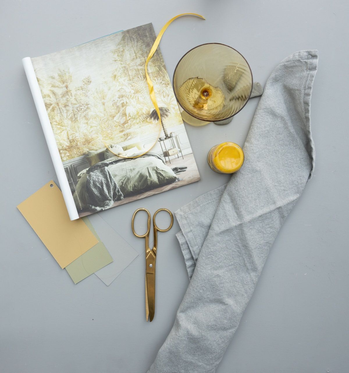 Moodboard kleuradvies grijs geel 